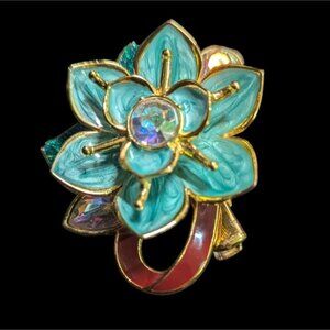 Disney Euro Hair Clip Vintage Flower Design With Gem Center scarf sweater clip